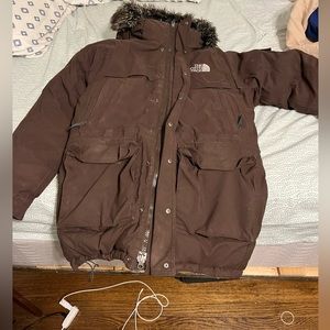 Men’s small north face  winter jacket with down. Smoke free home.